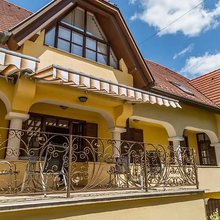 Arina Villa-3